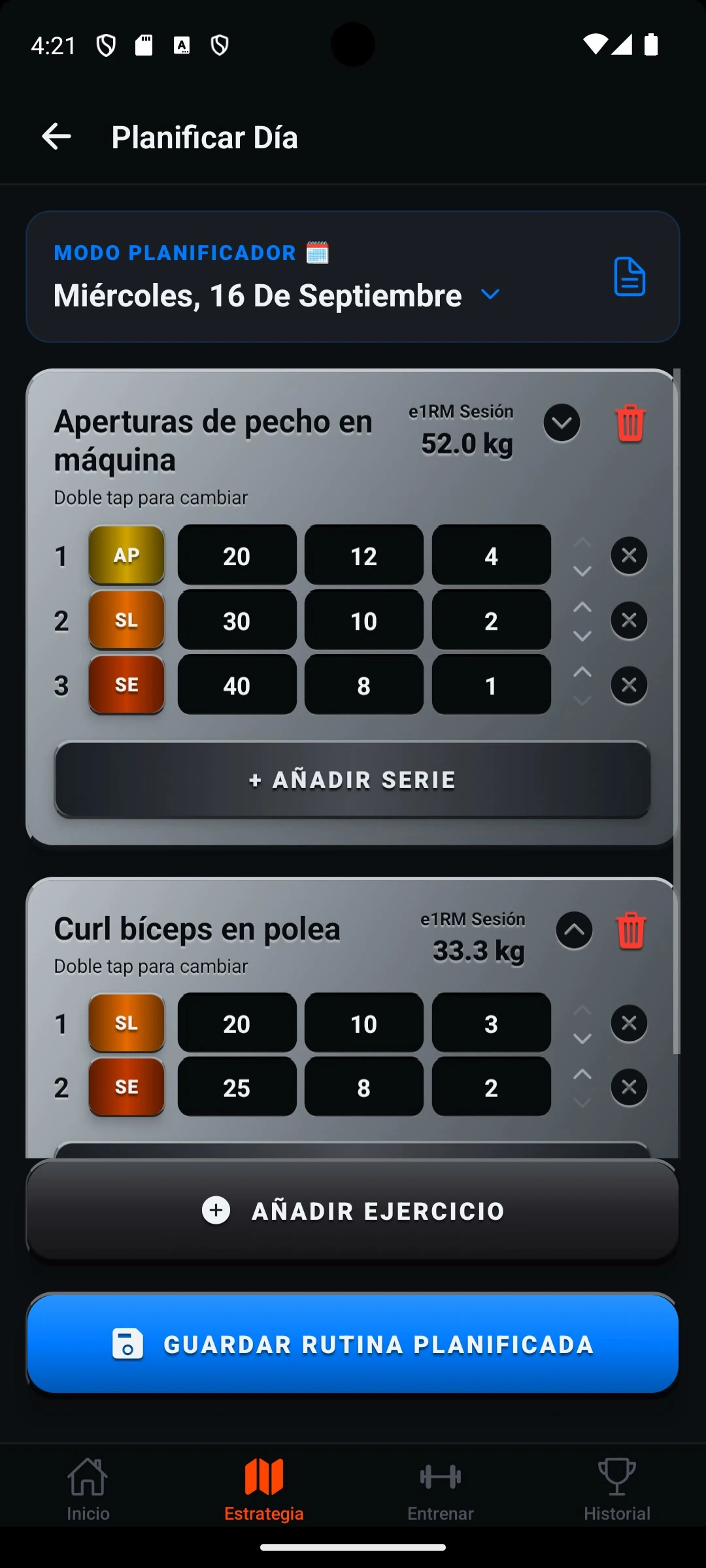 Pantalla Planificar Día con dos ejercicios completos: Aperturas de pecho en máquina y Curl bíceps en polea, cada uno con sus series de carga, repeticiones y RIR.